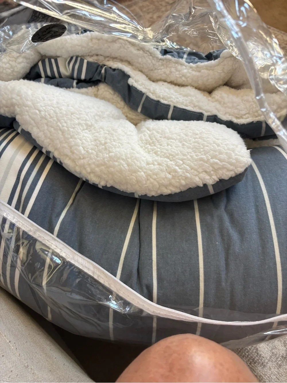 UGG Queen Comforter Set Cornflower Blue Stripe Sherpa Lined Cozy Bedding